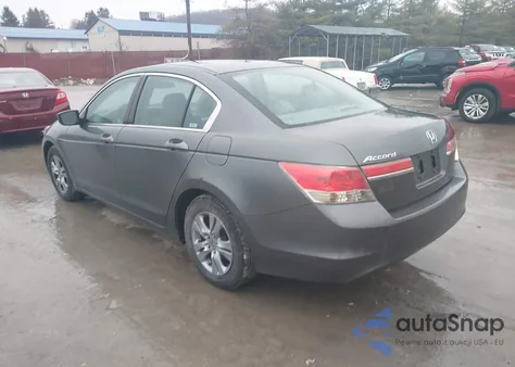 2011 Honda Accord 2.4 Lx-P z USA, uszkodzony, nr VIN 1HGCP2F45BA131485